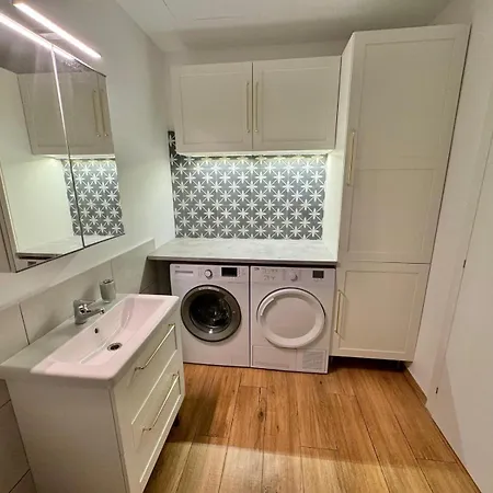 Apartman Seaview Escape - Families, Couples & Digital Nomads *